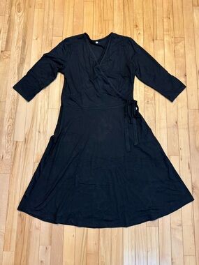 Classic Black Wrap Dress - Women's Elegant V-Neck XL